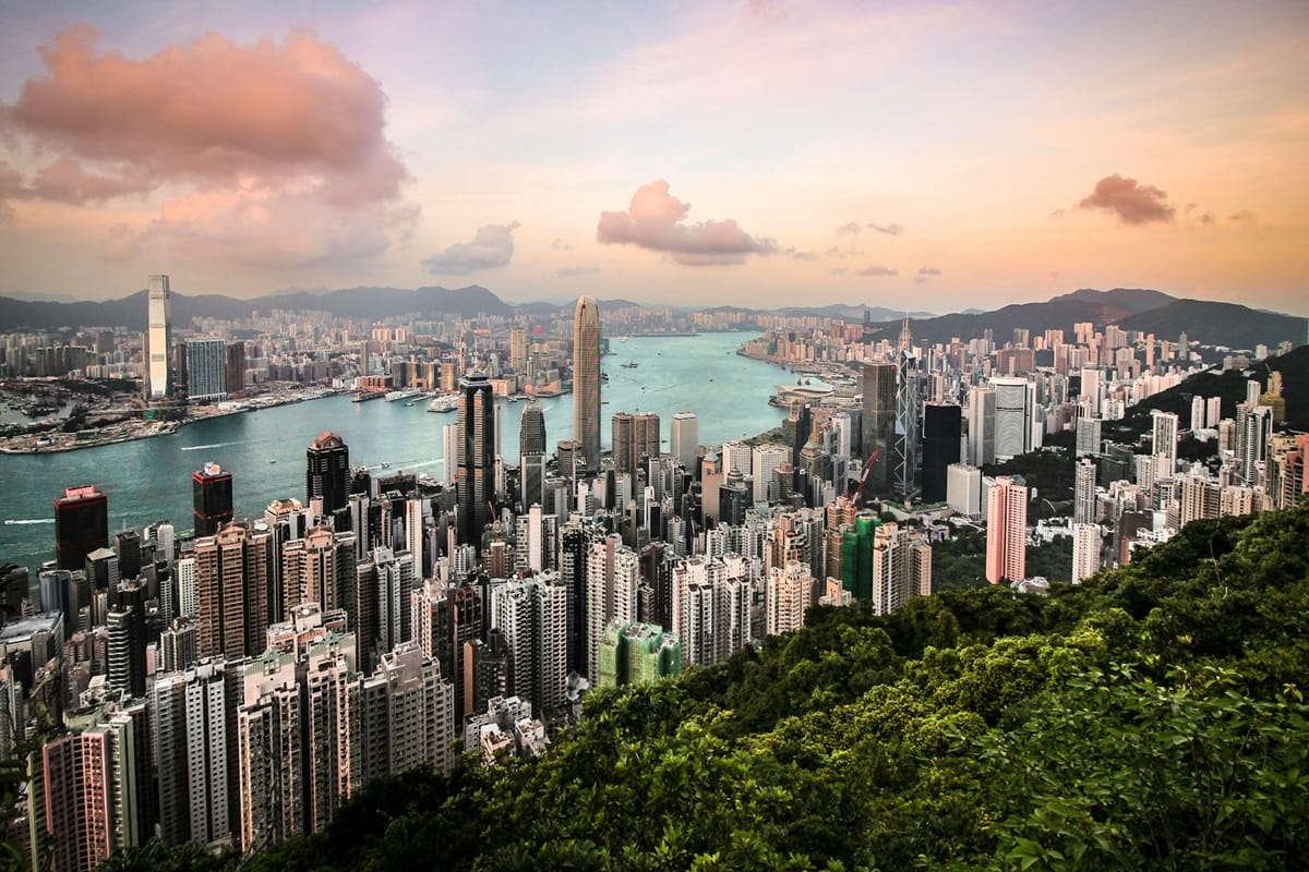 HK Digital Banks to Expand Wealth Services 