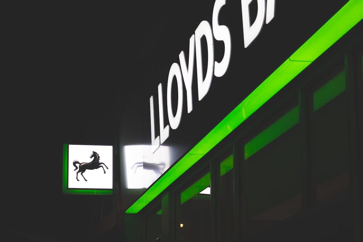 Lloyds Starts Virtual Card Partnership With Taulia