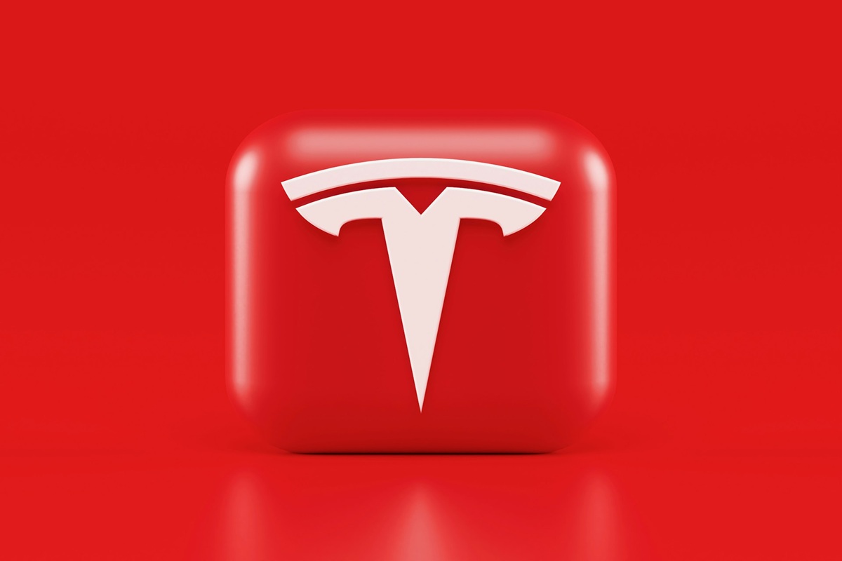 Tesla Enters Dining Business 